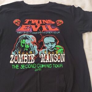 Rob Zombie Marilyn Manson Twins of Evil Tour T-Shirt 2018 Size LARGE